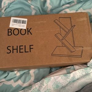 This is for people who likes to read books and keep themselves organized.